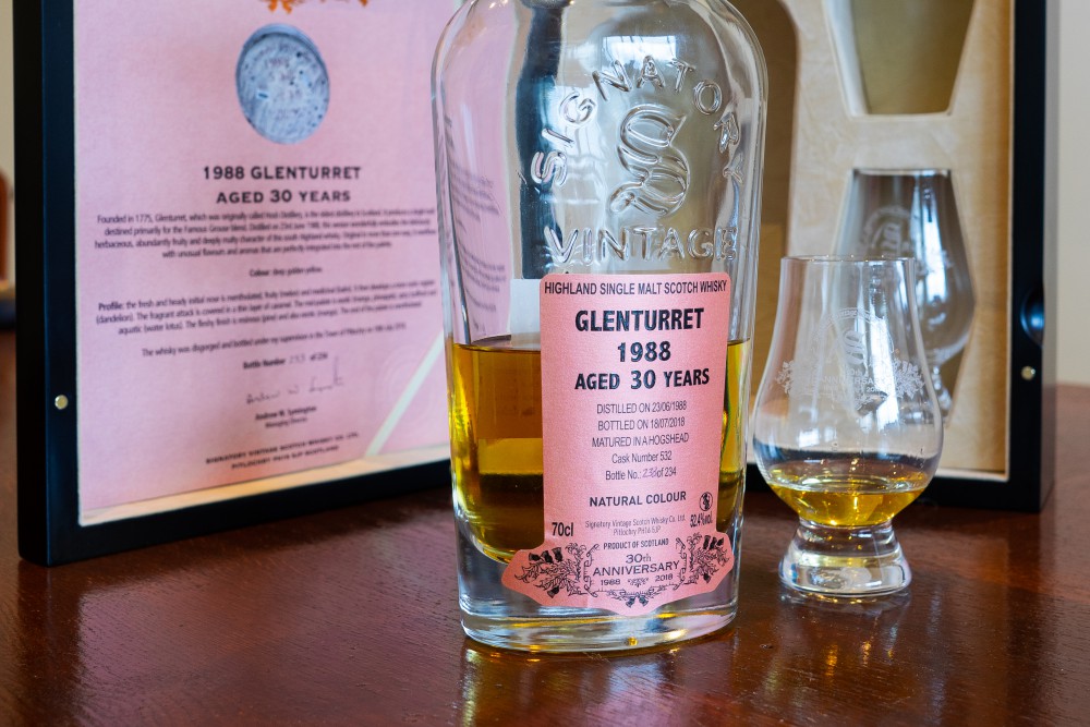 The Best of Both Worlds: Signatory bottling a Glenturret